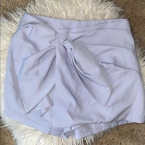 Super cute skort that zips up